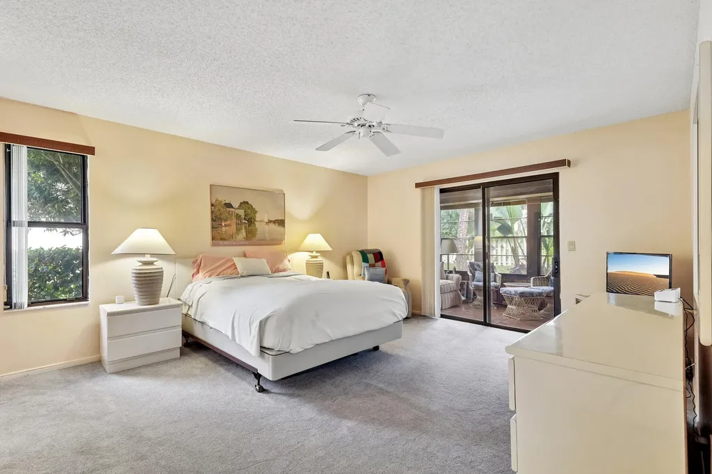 157 Pinto Palm Court Royal Palm Beach FL 33411