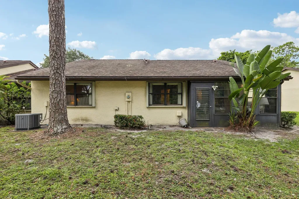 157 Pinto Palm Court Royal Palm Beach FL 33411
