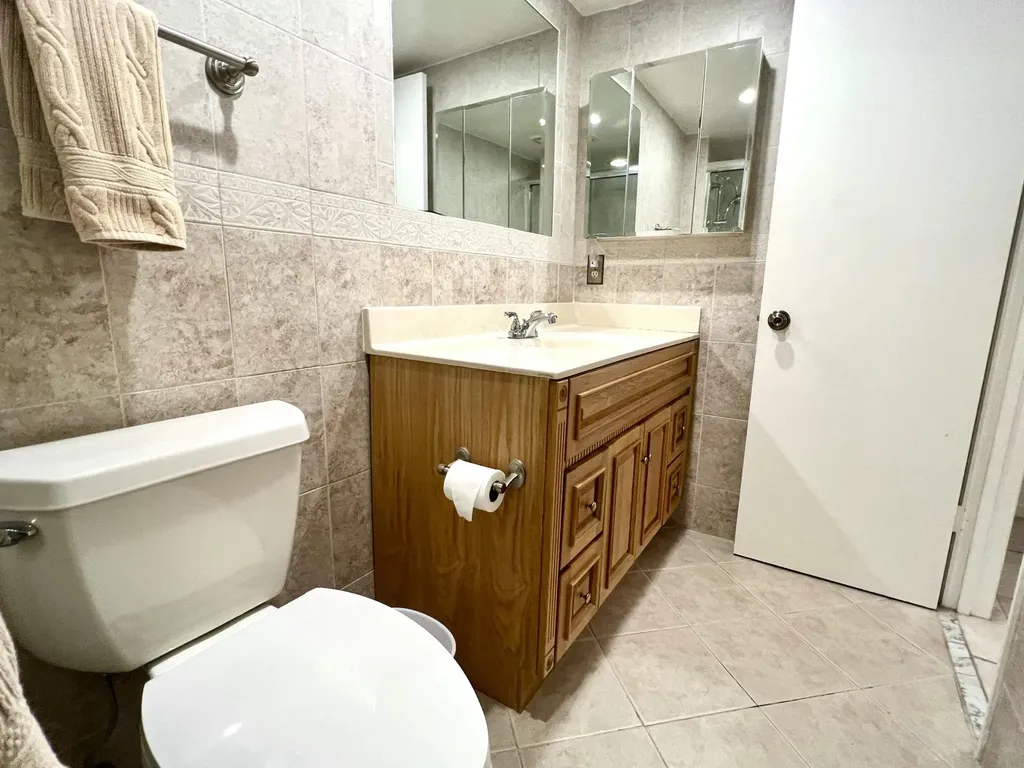 2026 Oakridge D Deerfield Beach FL 33442