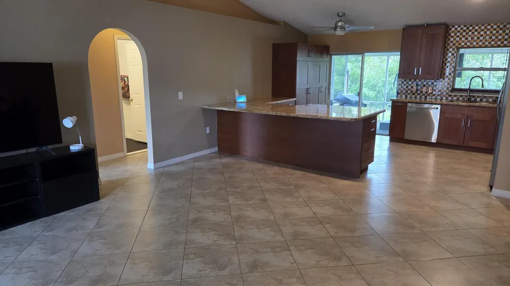 2091 SW Villanova Road Port St Lucie FL 34953