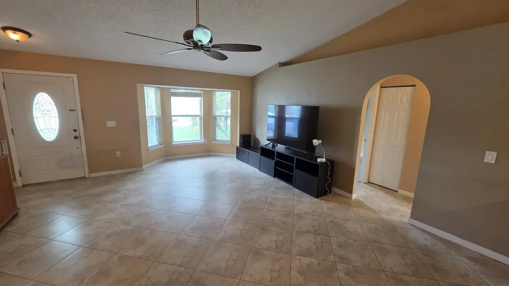 2091 SW Villanova Road Port St Lucie FL 34953