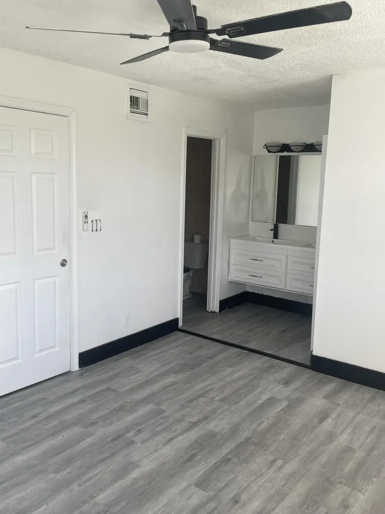 817 Crystal Lake Drive Deerfield Beach FL 33064