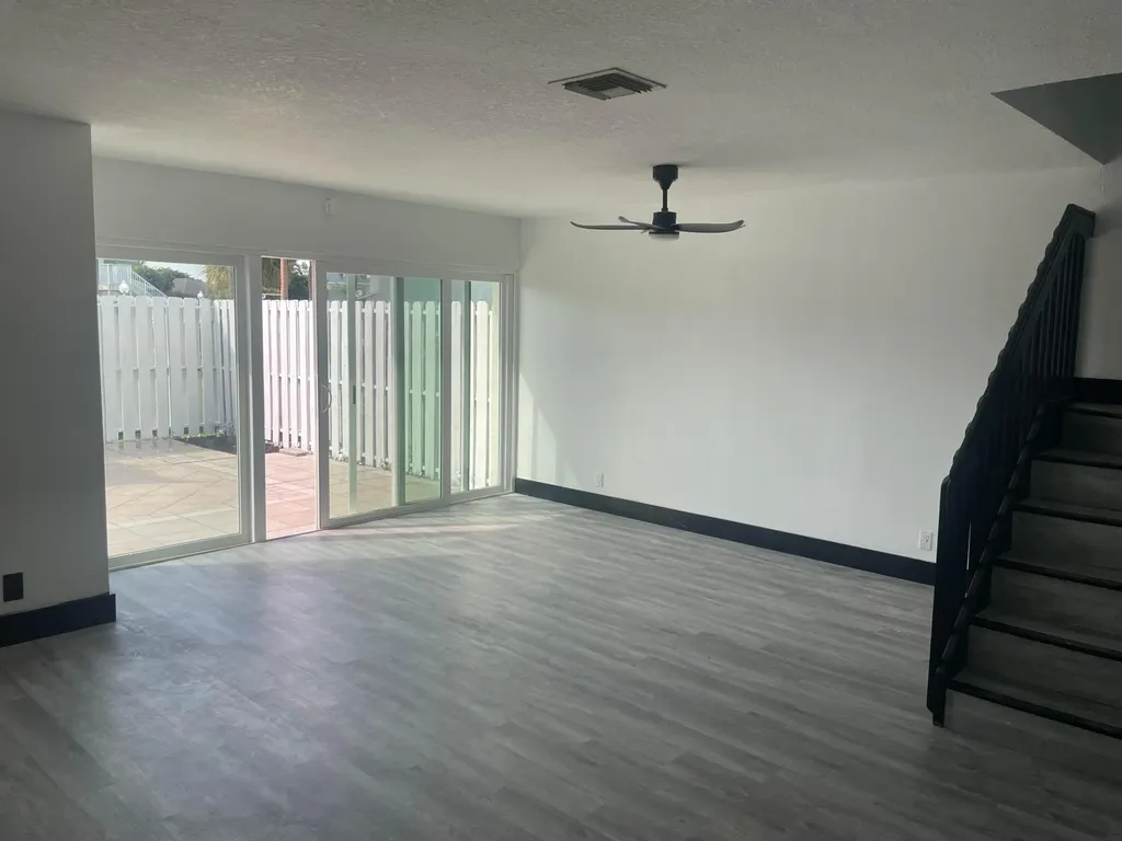 817 Crystal Lake Drive Deerfield Beach FL 33064