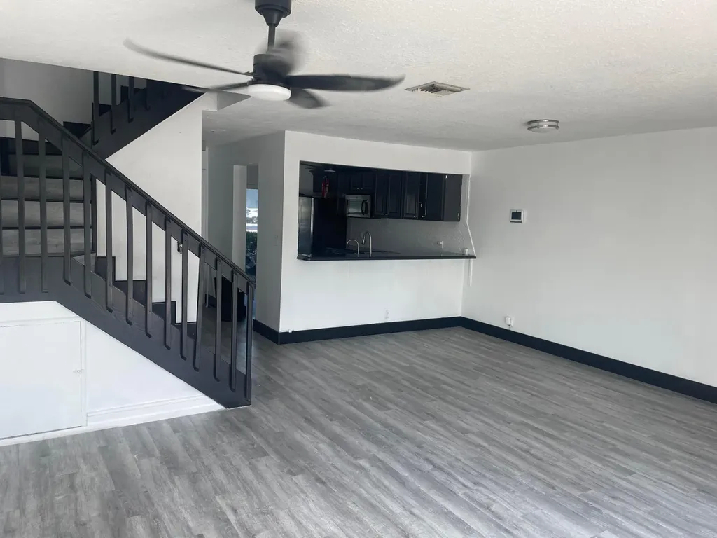 817 Crystal Lake Drive Deerfield Beach FL 33064