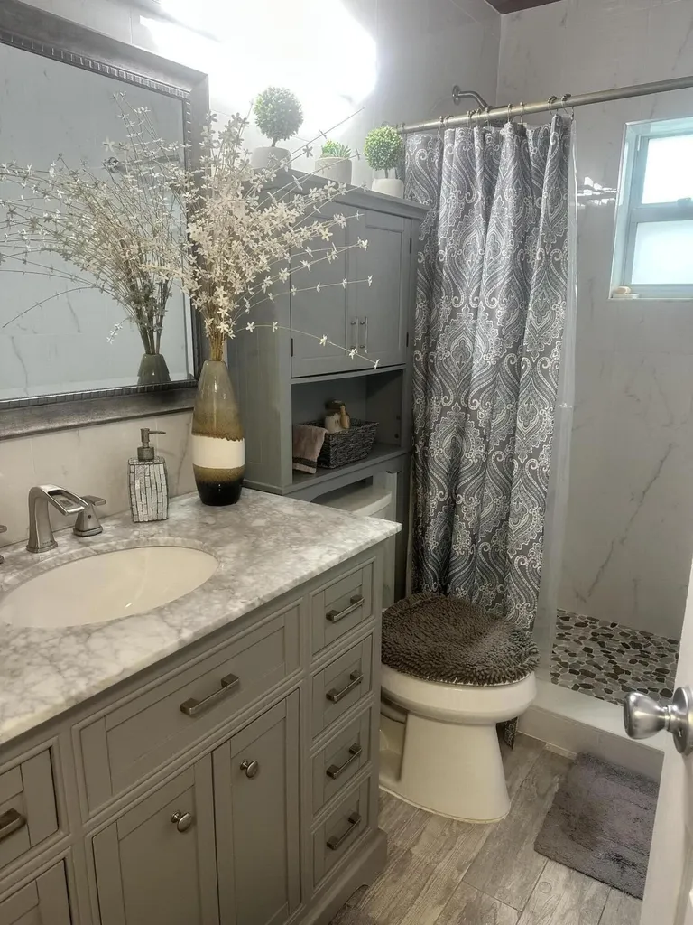 800 Ivory Lane Haverhill FL 33415