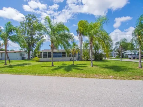 78 W Caribbean Port St Lucie FL 34952