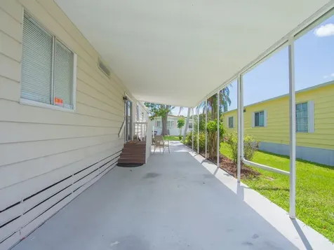 78 W Caribbean Port St Lucie FL 34952