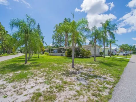78 W Caribbean Port St Lucie FL 34952