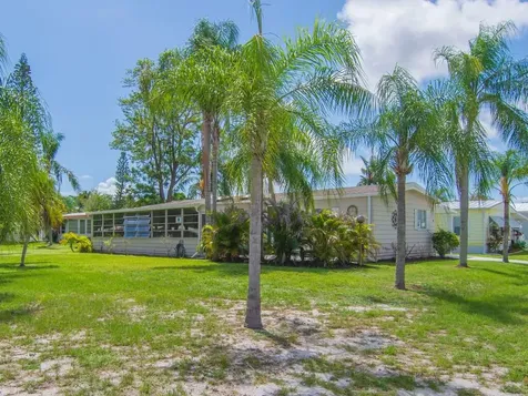 78 W Caribbean Port St Lucie FL 34952