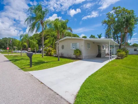 78 W Caribbean Port St Lucie FL 34952