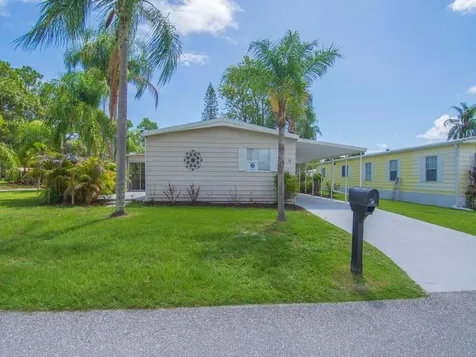 78 W Caribbean Port St Lucie FL 34952
