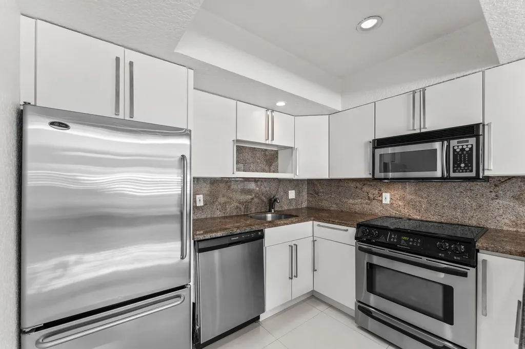250 S Ocean Boulevard Delray Beach FL 33483