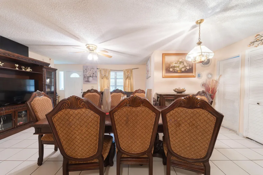 3617 Old Boynton Road Boynton Beach FL 33436