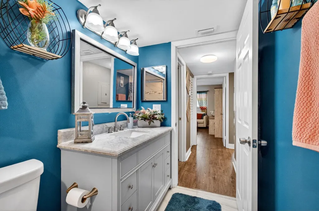 5550 Witney Drive Delray Beach FL 33484
