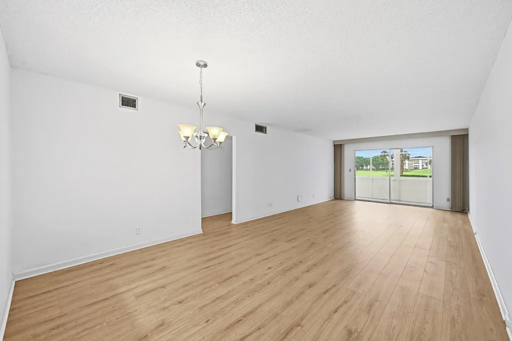 3004 Portofino Isle Coconut Creek FL 33066
