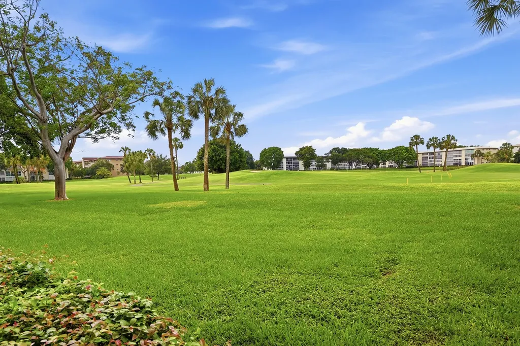3004 Portofino Isle Coconut Creek FL 33066