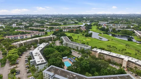 3004 Portofino Isle Coconut Creek FL 33066