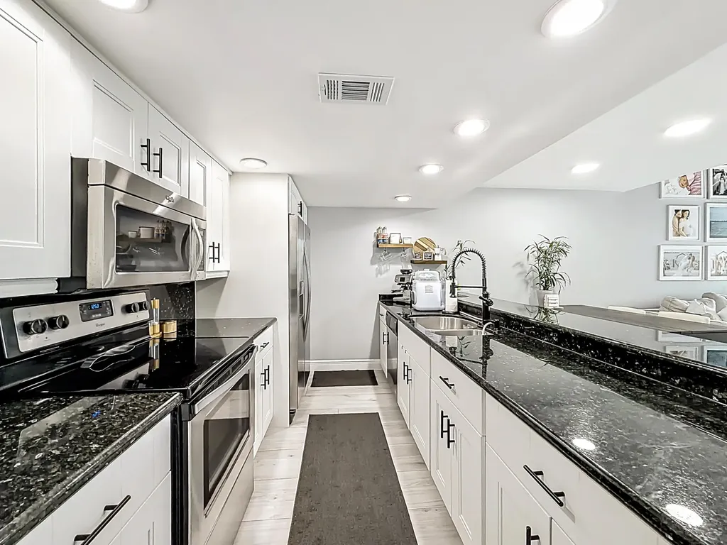 11313 NW 15th Street Pembroke Pines FL 33026