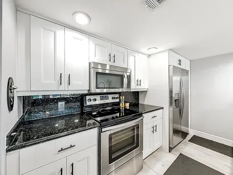11313 NW 15th Street Pembroke Pines FL 33026