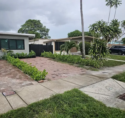 1330 NE 41st Drive Pompano Beach FL 33064
