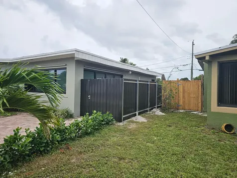 1330 NE 41st Drive Pompano Beach FL 33064