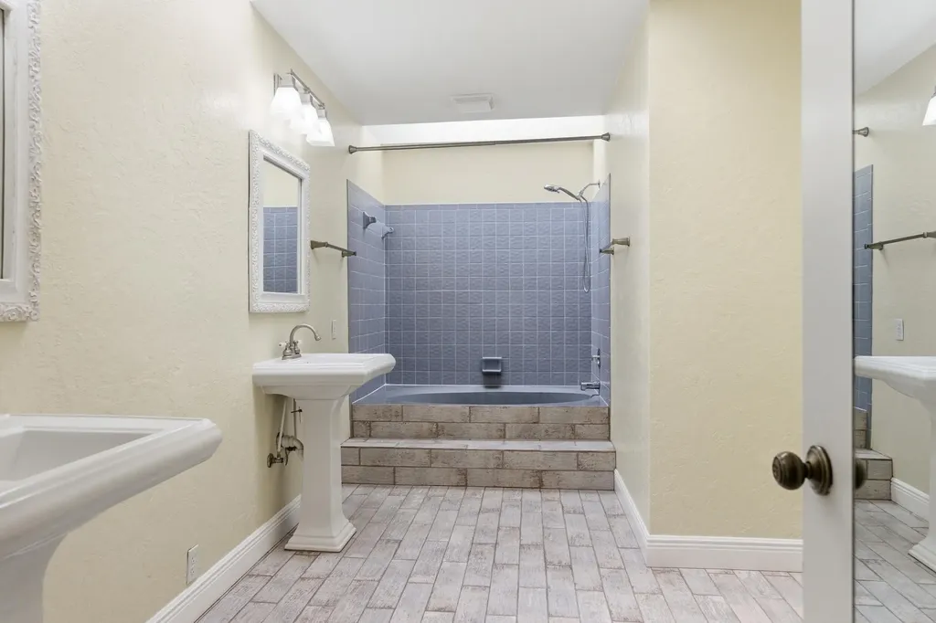 660 Deer Creek Edgewater Drive Deerfield Beach FL 33442