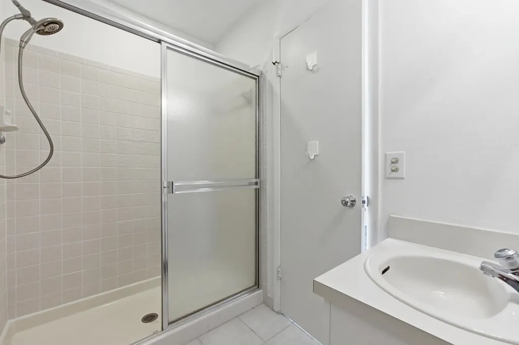 660 Deer Creek Edgewater Drive Deerfield Beach FL 33442
