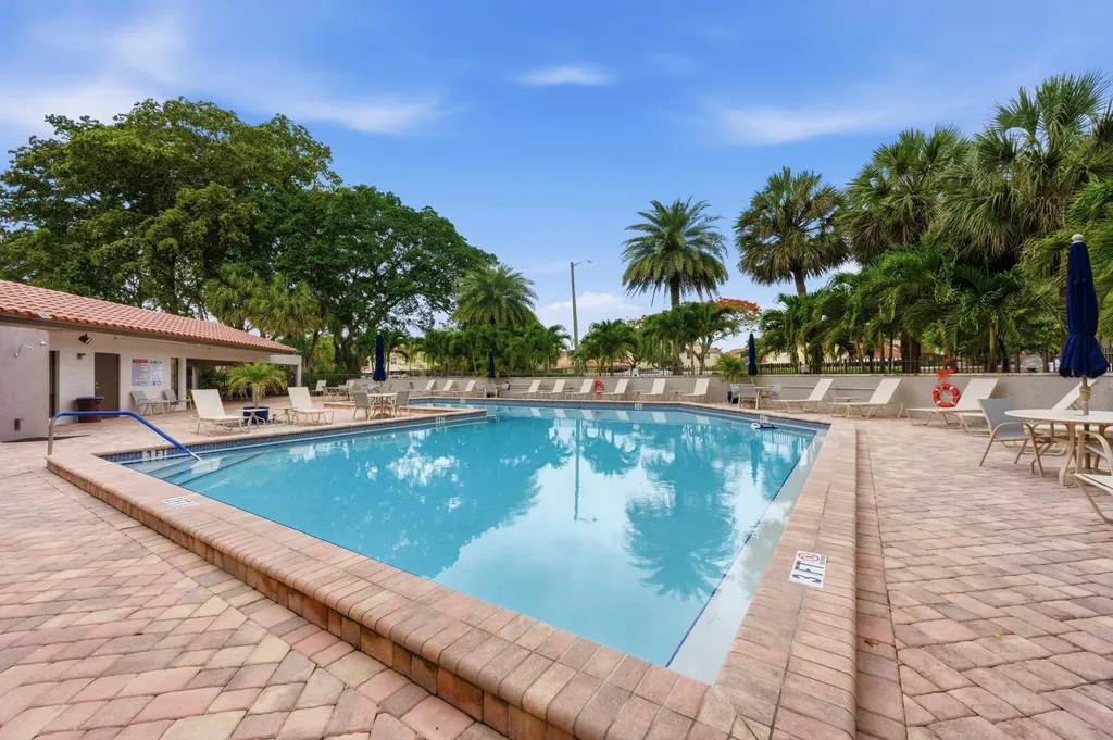 660 Deer Creek Edgewater Drive Deerfield Beach FL 33442