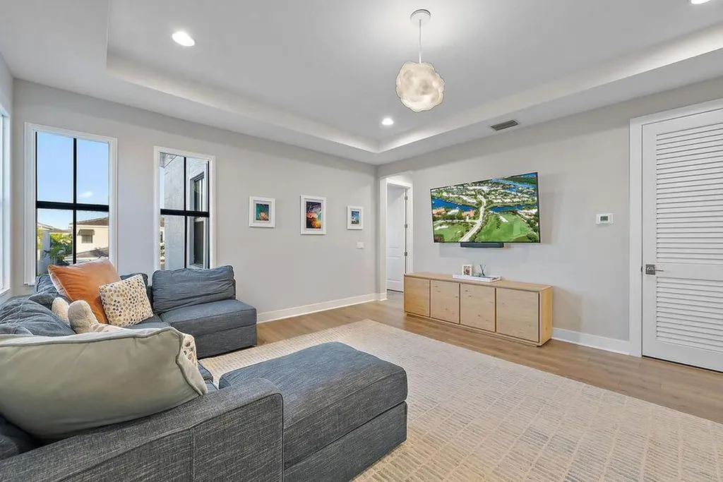 13526 Artisan Circle Palm Beach Gardens FL 33418