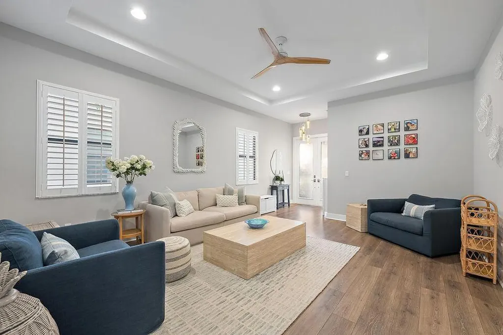 13526 Artisan Circle Palm Beach Gardens FL 33418