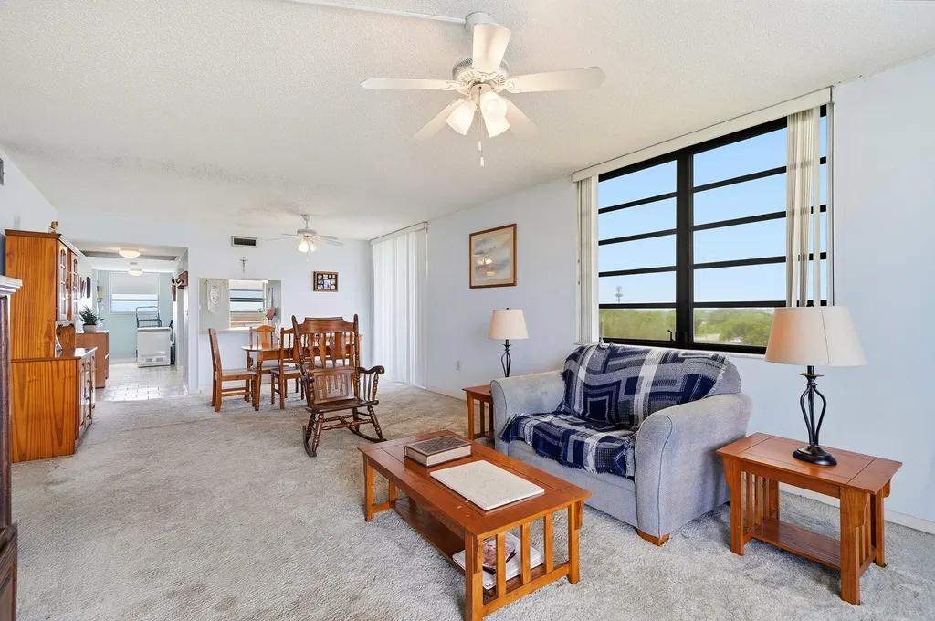 901 Colony Point Circle Pembroke Pines FL 33026