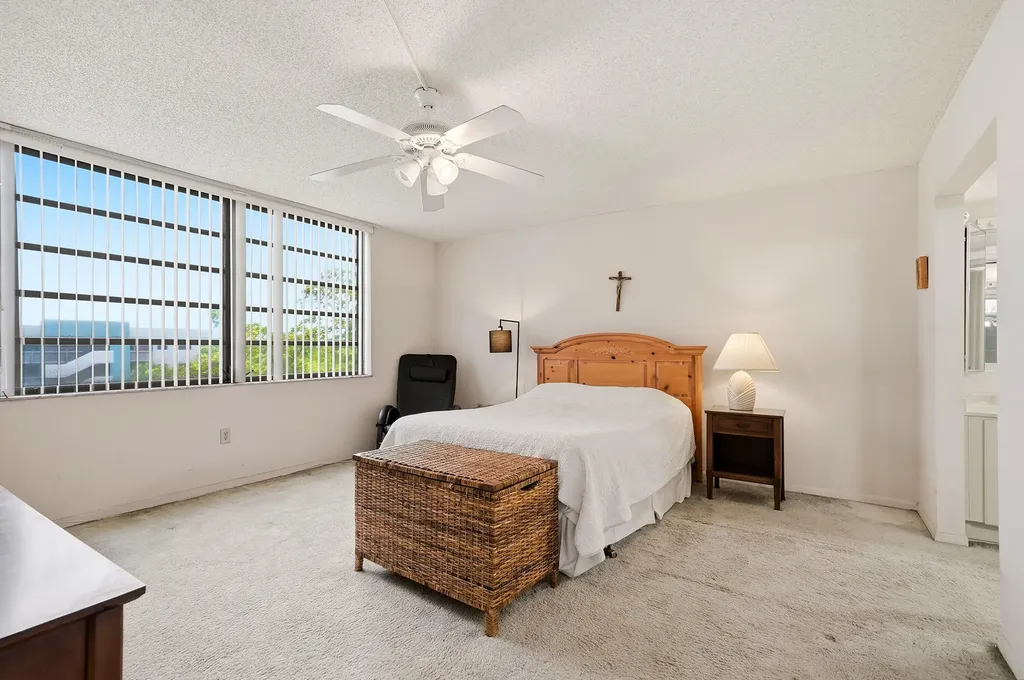 901 Colony Point Circle Pembroke Pines FL 33026