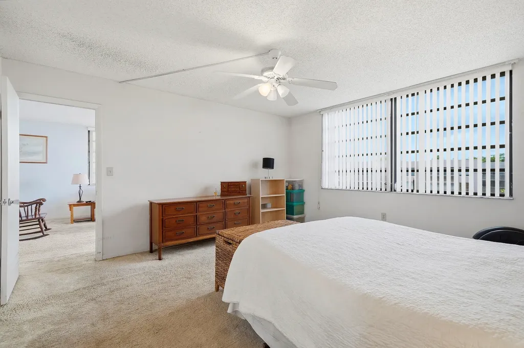 901 Colony Point Circle Pembroke Pines FL 33026