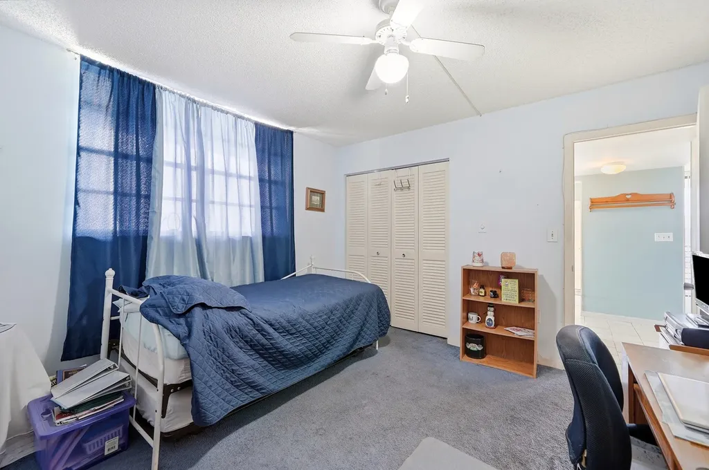 901 Colony Point Circle Pembroke Pines FL 33026