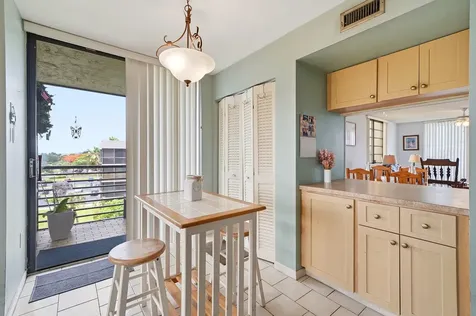 901 Colony Point Circle Pembroke Pines FL 33026