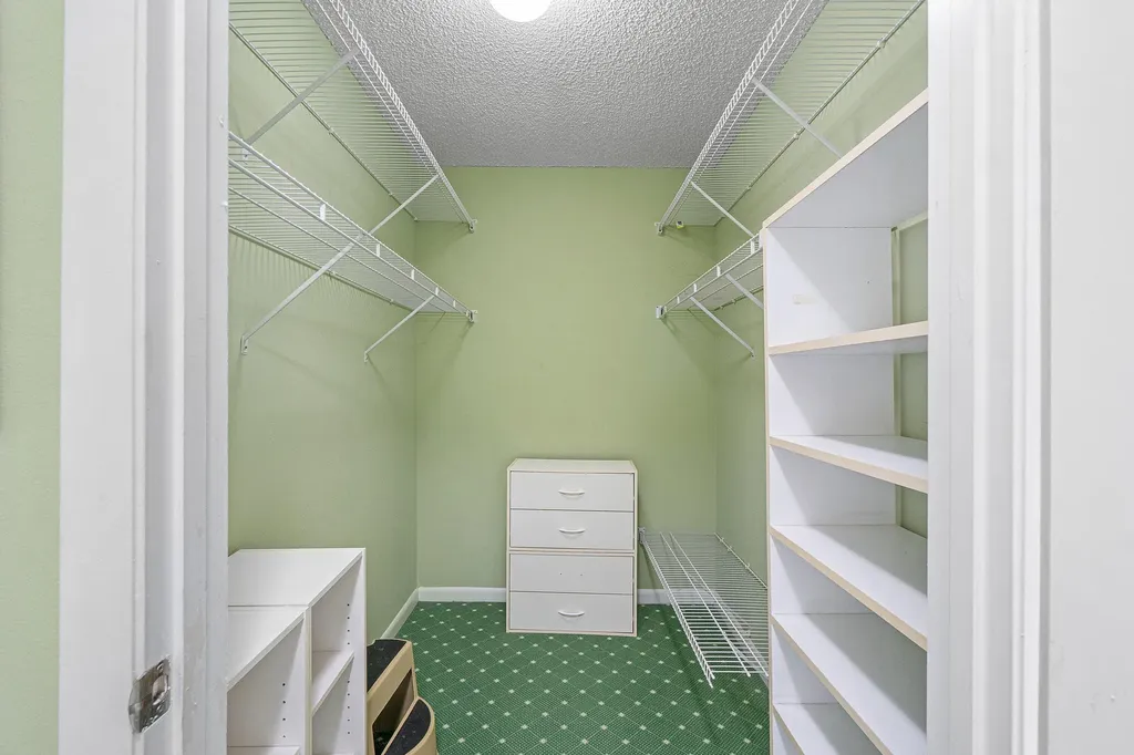 21 Southport Lane Boynton Beach FL 33436