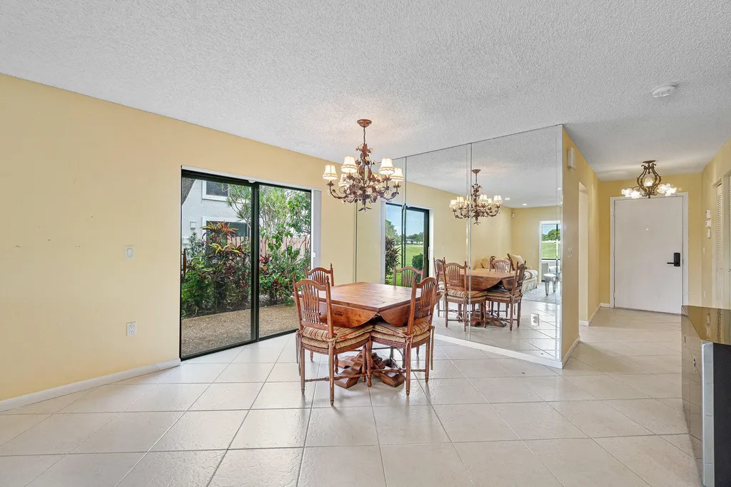 21 Southport Lane Boynton Beach FL 33436