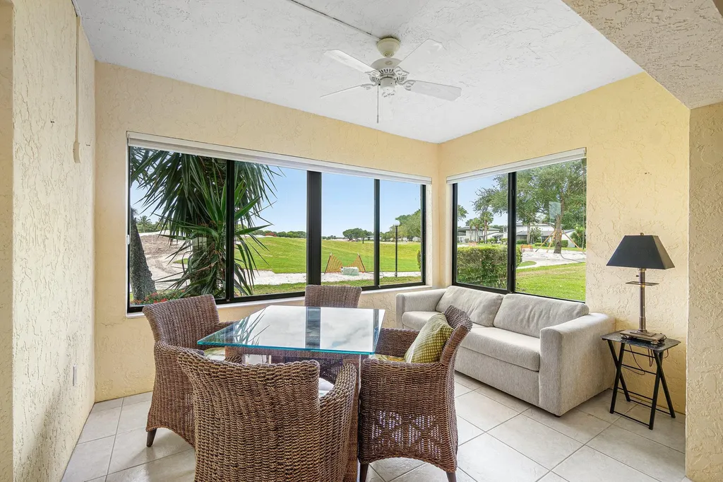 21 Southport Lane Boynton Beach FL 33436
