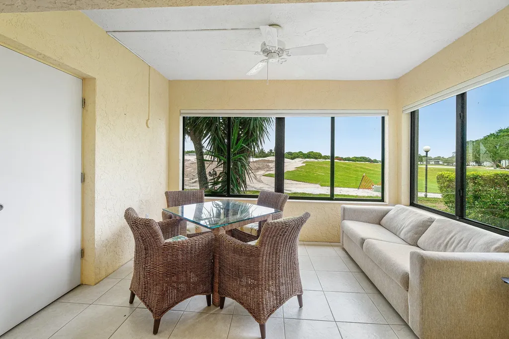 21 Southport Lane Boynton Beach FL 33436