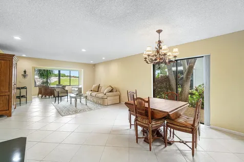 21 Southport Lane Boynton Beach FL 33436
