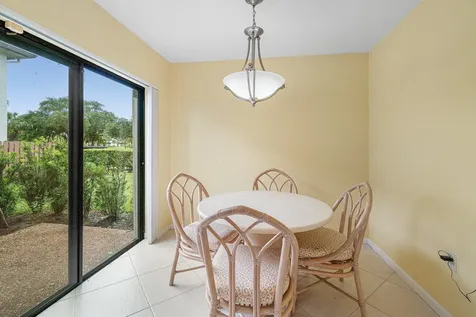 21 Southport Lane Boynton Beach FL 33436