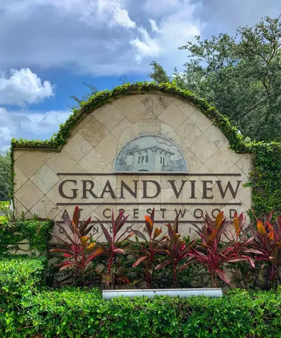 500 N Crestwood Court Court N Royal Palm Beach FL 33411