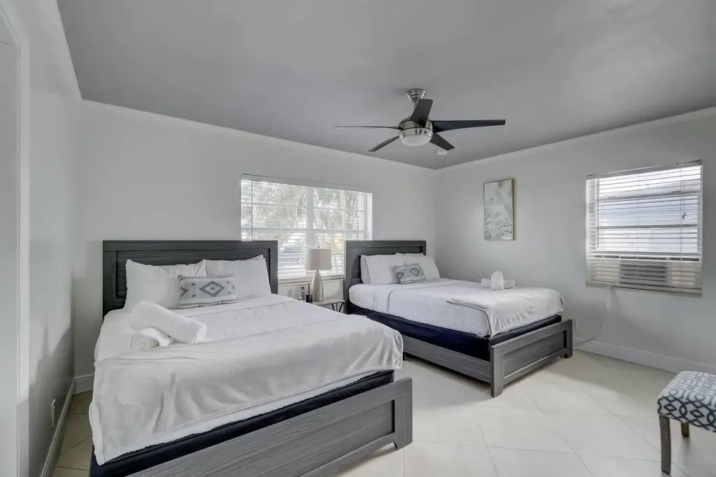 2740 NE 30th Place Fort Lauderdale FL 33306