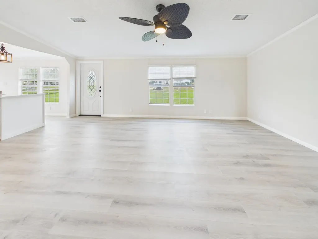 17090 NW 38th Avenue Okeechobee FL 34972