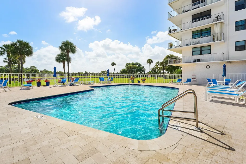 336 Golfview Road North Palm Beach FL 33408