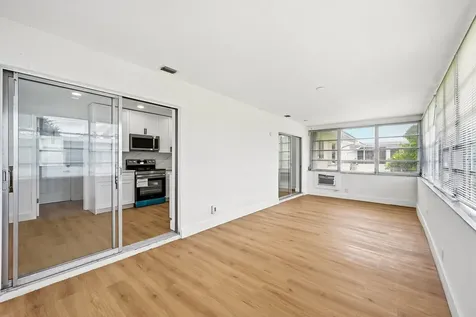 8410 NW 59th Place Tamarac FL 33321