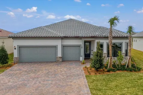 818 SE Courances Drive Port St Lucie FL 34984