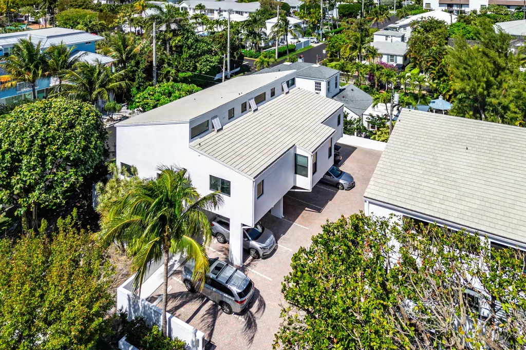 250 S Ocean Boulevard Delray Beach FL 33483