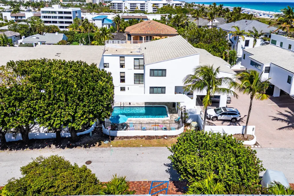 250 S Ocean Boulevard Delray Beach FL 33483