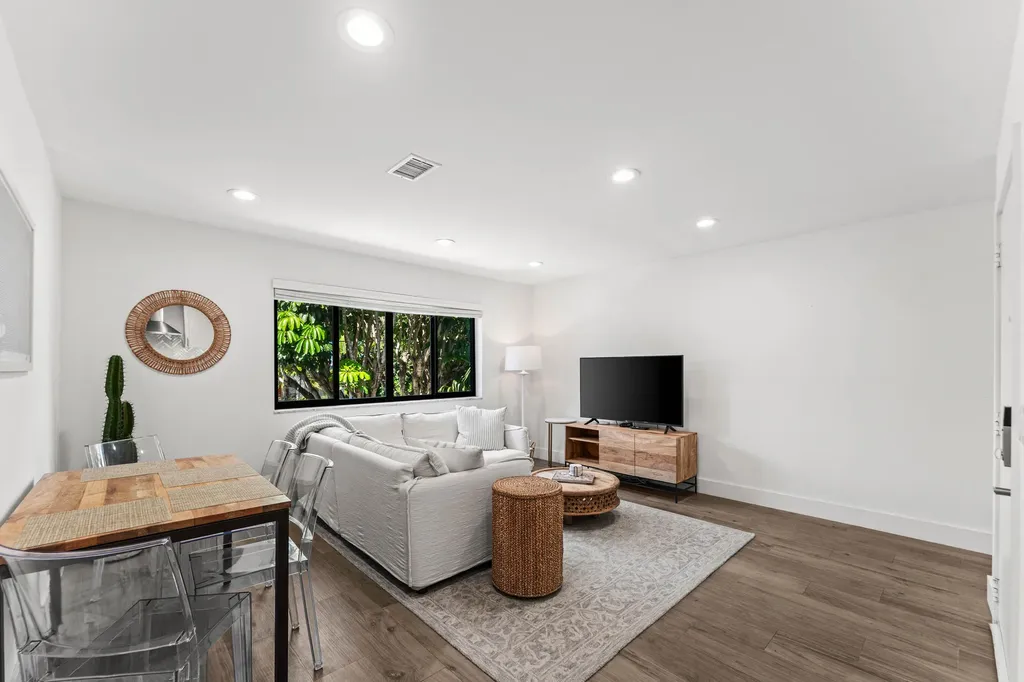 250 S Ocean Boulevard Delray Beach FL 33483